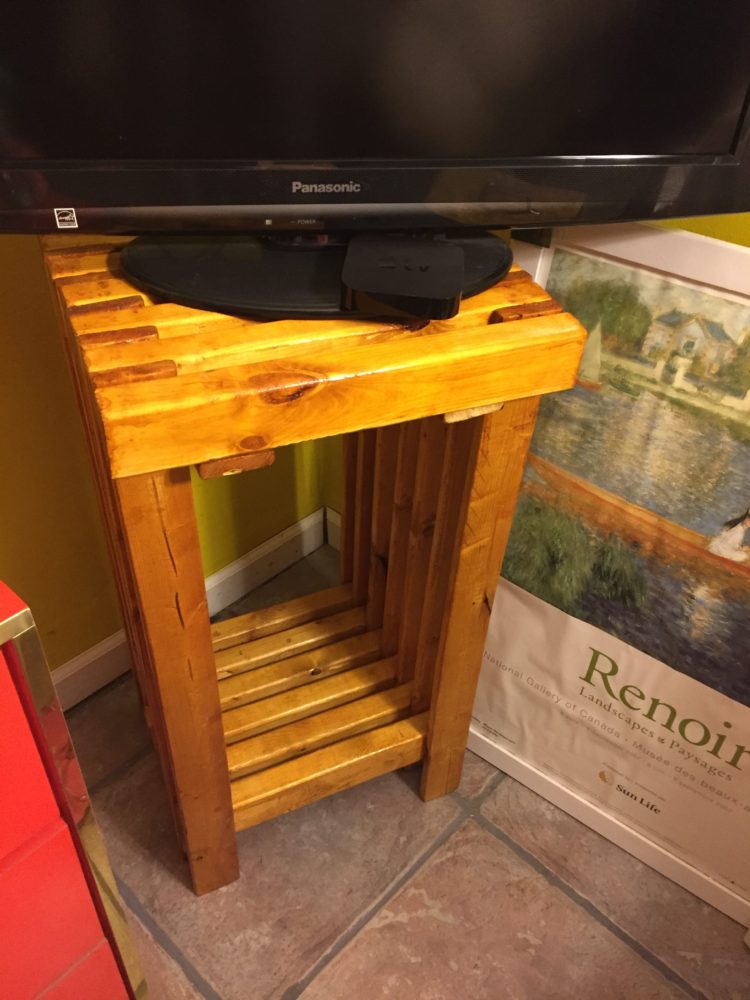 wood side end table